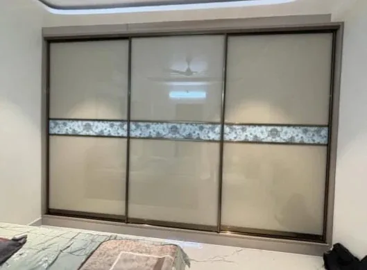 Decorative sliding glazed panels